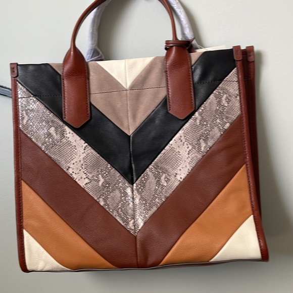 Kyler large tote chevron patch NWT - Picture 3 of 9